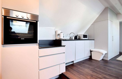 Robertville Villa | Mansion in Robertville near Forest Trails