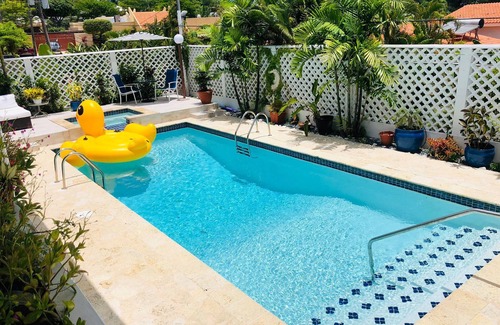 Pueblo Viejo House | Mansion Laura - a master room for everyone.