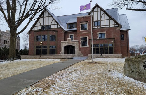 Indianapolis House | Mansion on Butler University Campus