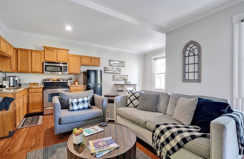 Riverwalk House | Mansion on Front - 5 separate one bed condos with free parking!