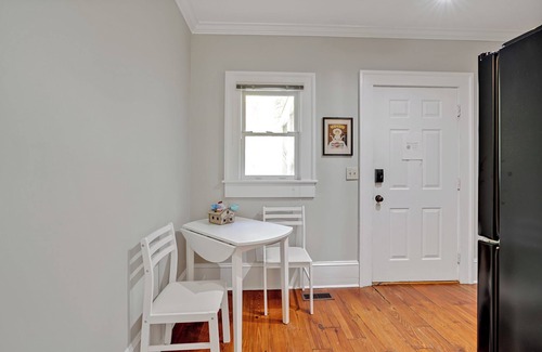 Riverwalk House | Mansion on Front - 5 separate one bed condos with free parking!