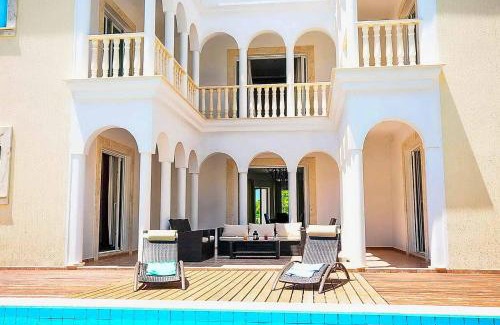 Pegeia Villa | Mansion View