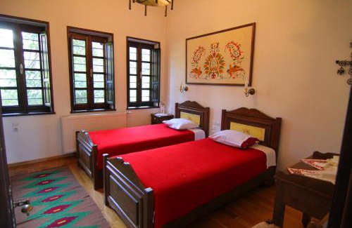 Ano Poroia Apartment | Mansion Viglatoras