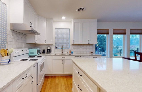 Manson House | Manson home with spacious patio, mountain views, close to Lake Chelan
