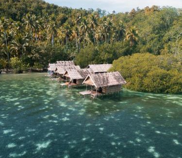 Mansuar Island Resort | Mansuar Raja Ampat Bungalows