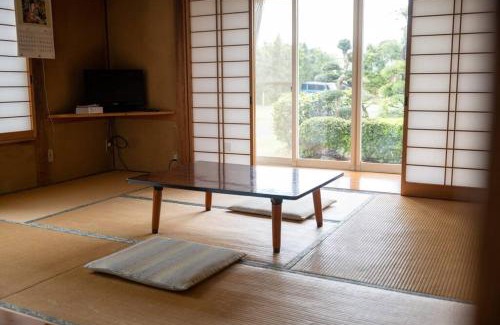 Hitachinaka Bed & Breakfast | Mansyuya