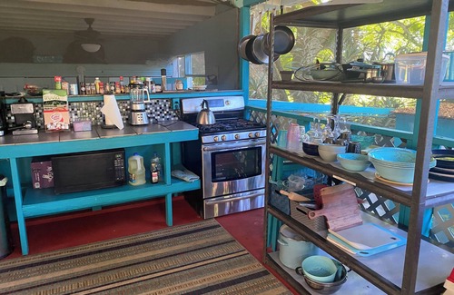 Kealakekua Apartment | Manta Suite w/ocean view and sleeping 6 -TA-154-746-2656-01