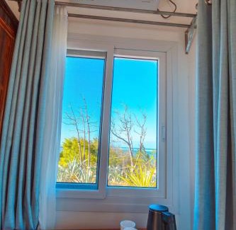Antsiranana Hotel | Mantasaly Resort