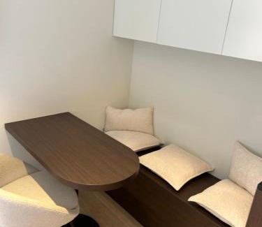 Ieper Hotel | Manteka Logies