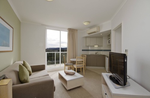 Ettalong Beach Apartment | Mantra Ettalong Beach