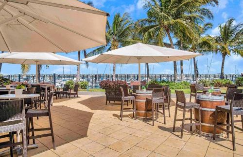 Mackay Harbour Hotel | Mantra Mackay