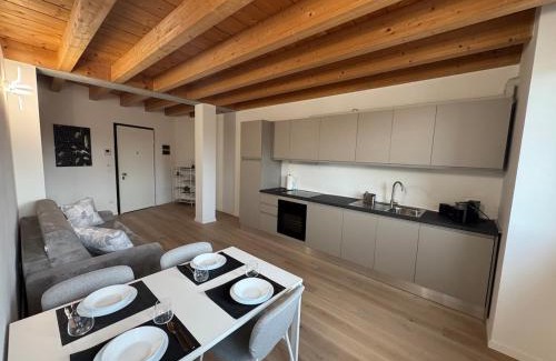 Old Town Apartment | Mantua Central Living