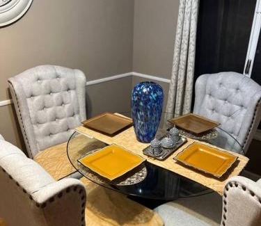West Gateway Apartment | Manuel Y Sonia-La casa de los Angeles