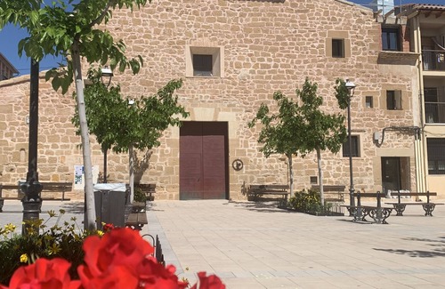Albalate del Arzobispo Apartment | Manuela Casa Rural: a 30 Minutos de Motorland
