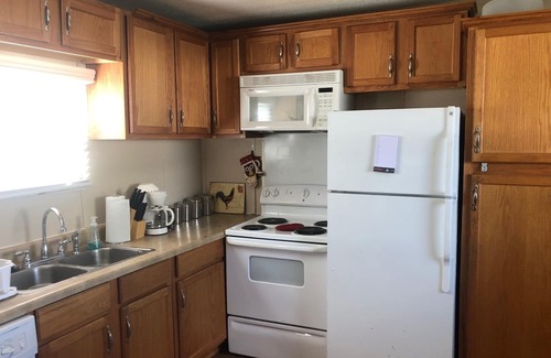 Wellborn House | Manufactured Home In Quiet Community, Convenient to Texas A&M University