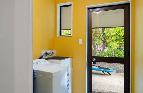 Ngakuta Bay House | MANUKA RETREAT - NGAKUTA BAY, family friendly in Picton