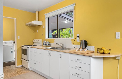 Ngakuta Bay House | MANUKA RETREAT - NGAKUTA BAY, family friendly in Picton
