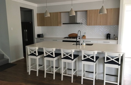 Manyana House | Manyana Dunes Beach House 4bd 3ba 3 min walk to beach