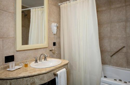 Puerto Manzano Hotel | Manzano Resort