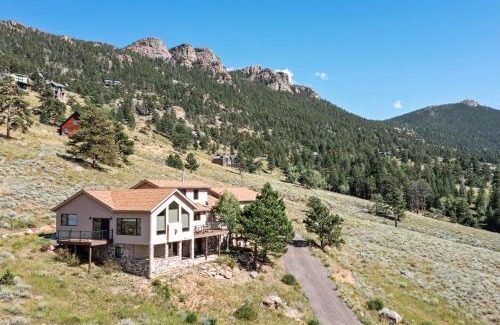 Windcliff Estates House | Mapes Home