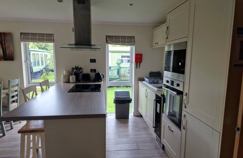Llanfair Caereinion Cabin | Maple 2 Bedroom Luxury Lodge in Mid Wales