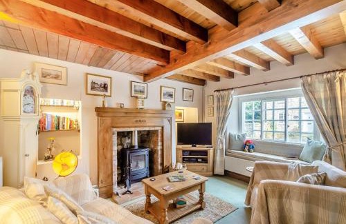 Slingsby House | Maple Cottage
