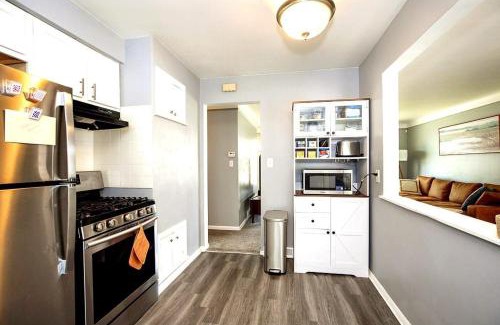 Maple Heights House | Maple Heights 3BR Cozy and Spacious