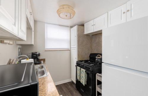 Maple Heights Apartment | Maple Heights Gem Libby Unit 1