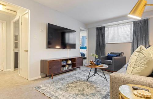 Maple Heights Apartment | Maple Heights Haven - Unit 4