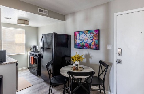 Maple Heights Apartment | Maple Heights Oasis - Libby Unit 5