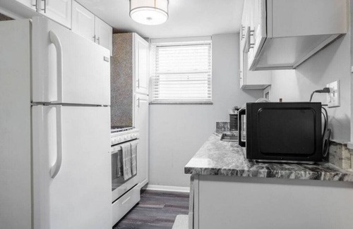Maple Heights Apartment | Maple Heights Retreat