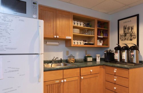Hallowell Bed & Breakfast | Maple Hill Farm Inn