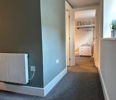 King's Lynn Apartment | Maple House - 2 Bed House with free parking in town by ShortStays4U