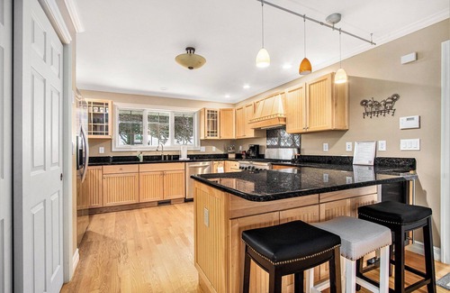 Coloma House | Maple Island Home overlooking Paw Paw Lake