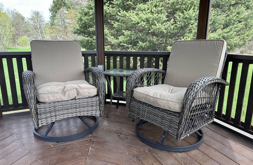 Williston North House | Maple Leaf Acres