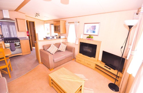 Camber House | Maple Ridge Caravan at Camber Sands by the Beach