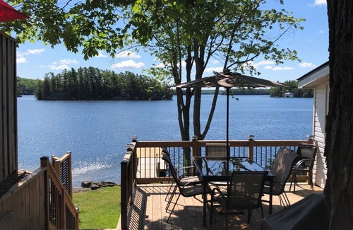 Leeds and the Thousand Islands Cottage | Maple Ridge - Charleston Lake Ontario