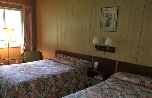 Huron Hotel | Maples Motel