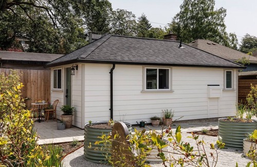 Saanich East Cottage | Maplewood Cottage: English Charm, West Coast Soul.