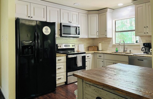 Malbis House | Maplewood Haven