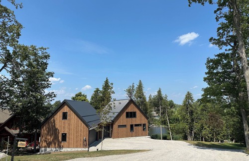 Selwyn House | Maplewood Hideaway LakenHouse