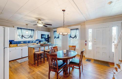Colchester House | Maplewood Manor