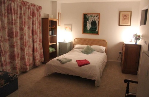 Corton Bed & Breakfast | Mapperton Hill Farm