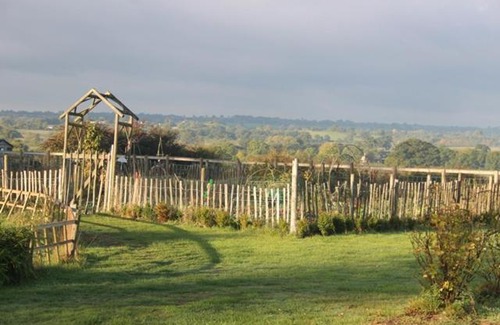 Corton Bed & Breakfast | Mapperton Hill Farm