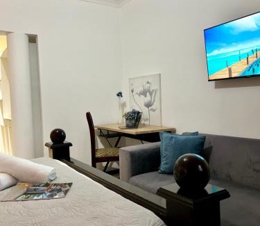 Glenvista House | Map’s View Private Suite