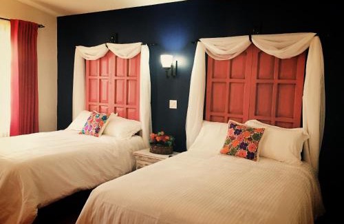 Ciudad Constitucion Hotel | María de Nadie "Hotel Boutique"