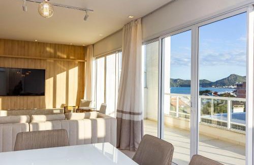 Mariscal Apartment | Mar de Fora 205 – Lindíssima Cobertura Duplex - Piscina no Condomínio - 100 Metros da Praia de Mariscal.