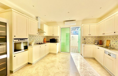 Rafraf House | Mar e Village Pilau II Unique Experience