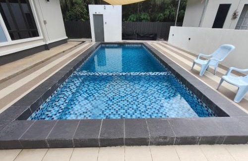 Interior Divison Villa | Mar'wanis Villa Homestay Beaufort Sabah