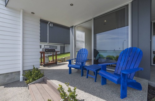 Maraetai Cottage | Maraetai Couples Retreat - Omana Beach Apartment